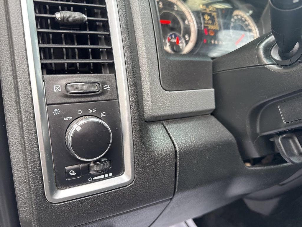 Used 2017 RAM 2500 SLT image 15