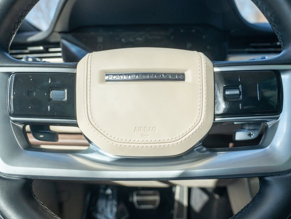 Certified 2023 Land Rover Range Rover SE image 14
