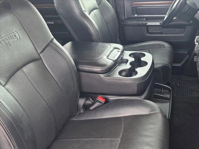 Used 2017 RAM 1500 Laramie w/ Convenience Group AWD/4WD image 19