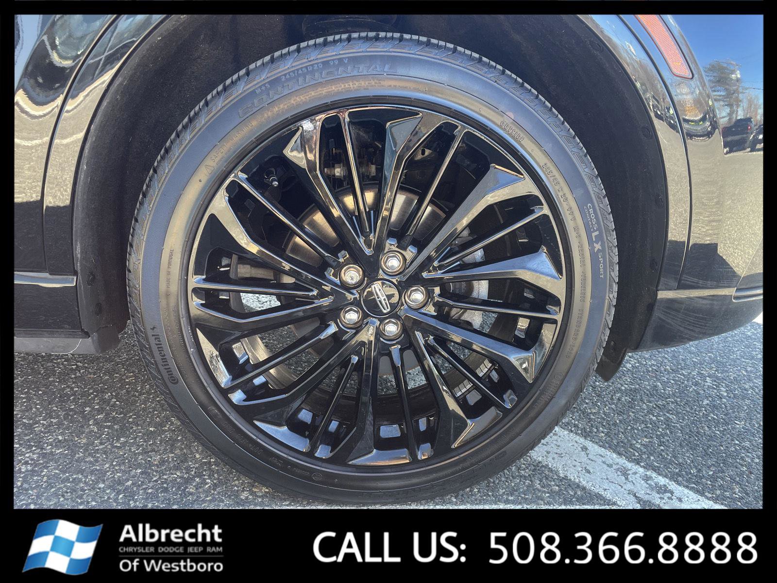 Used 2023 Lincoln Corsair Reserve w/ Equipment Group 201A image 34