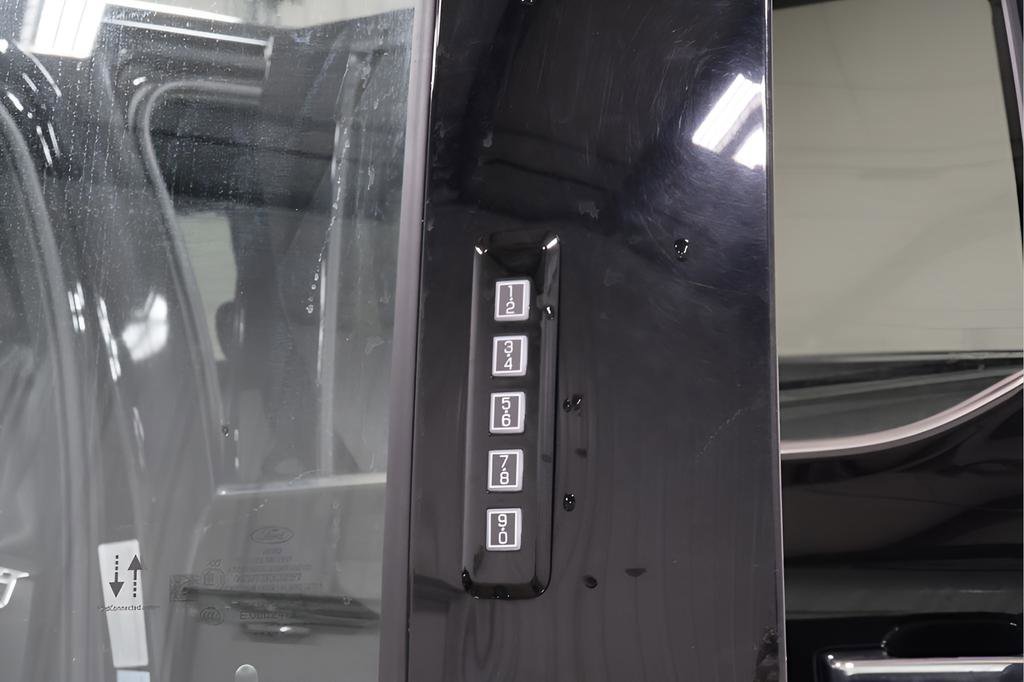 Used 2024 Ford F150 Lariat image 40