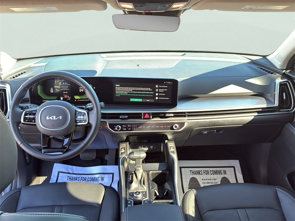 Used 2025 Kia Sorento EX image 24