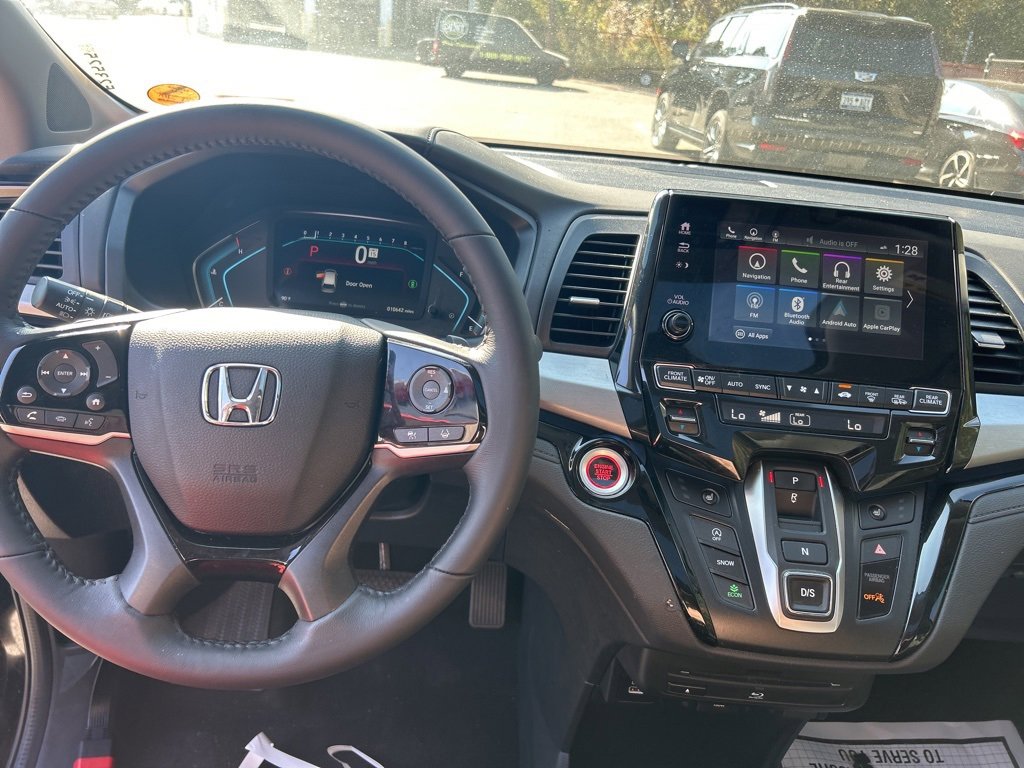 Used 2022 Honda Odyssey Touring image 5