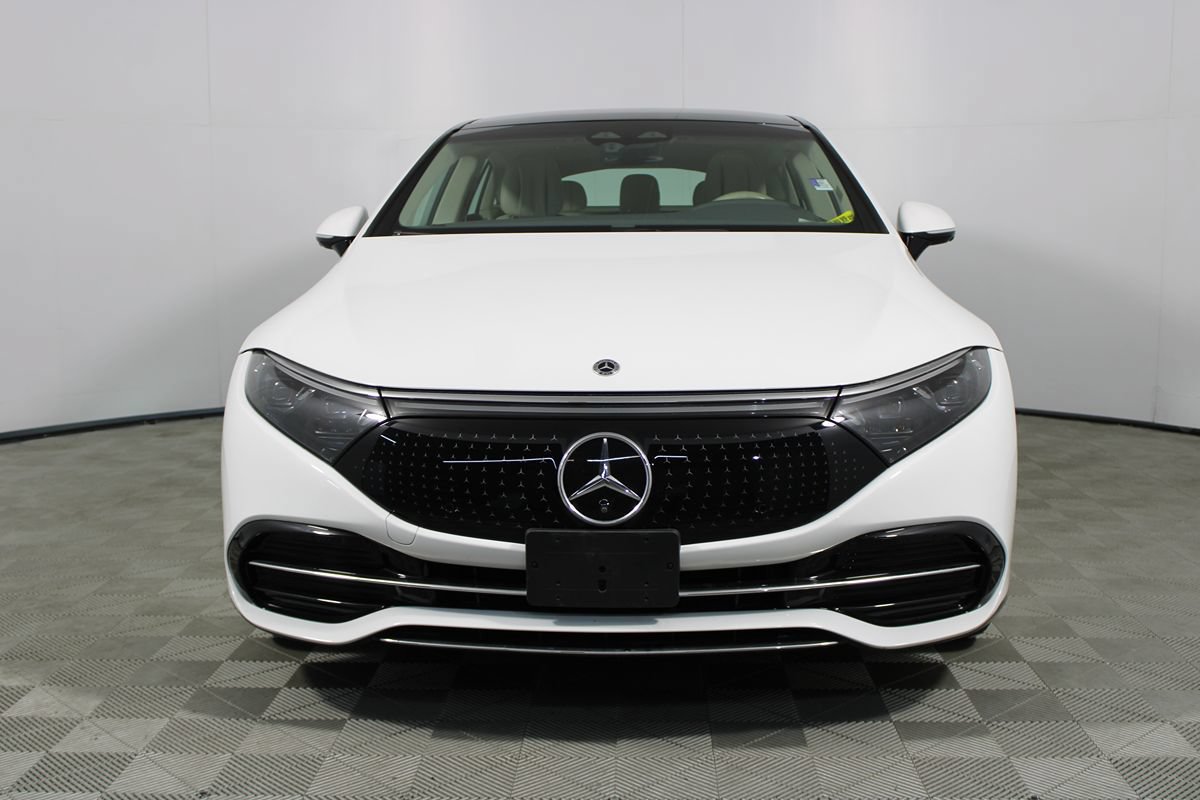 Used 2024 Mercedes-Benz EQS 450+ Sedan image 2