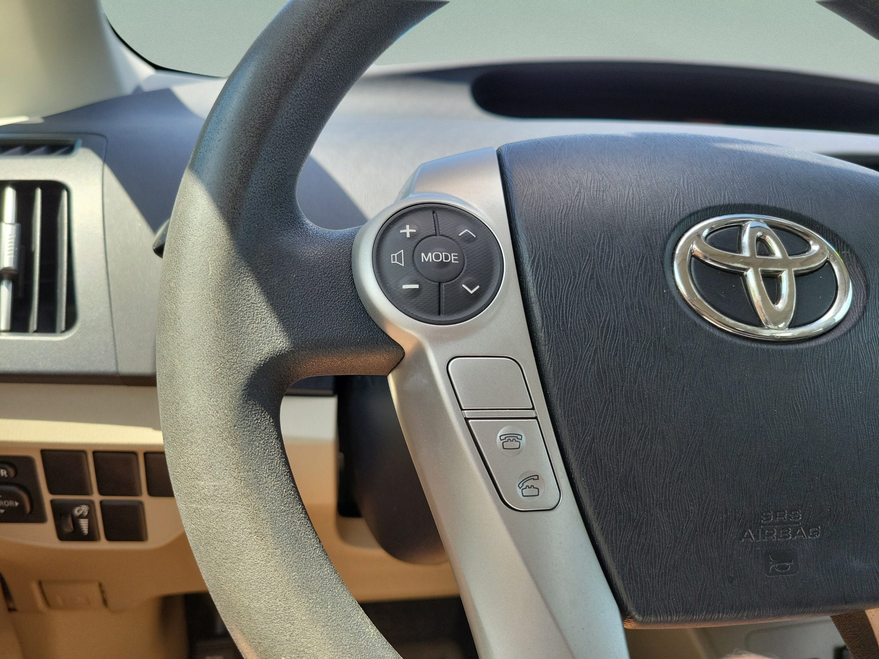Used 2012 Toyota Prius Two FWD image 21