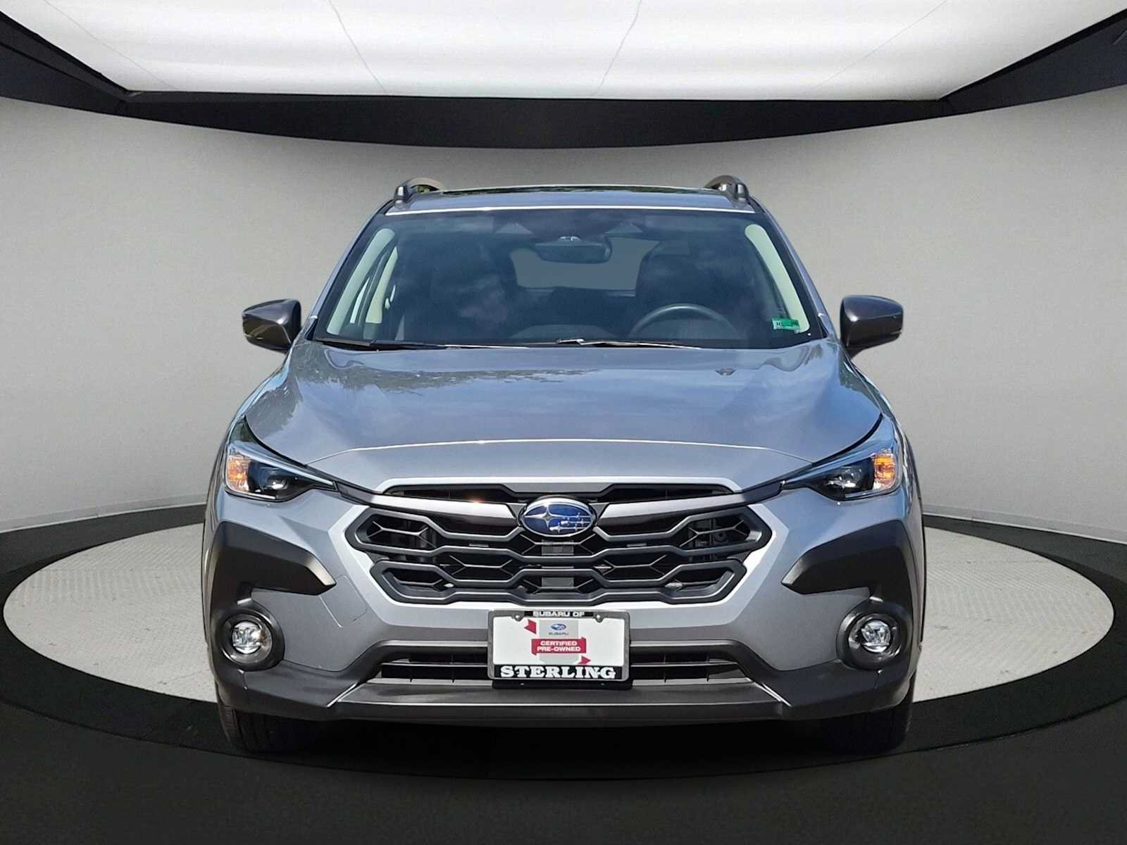 Used 2024 Subaru Crosstrek 2.0i Premium AWD/4WD image 3