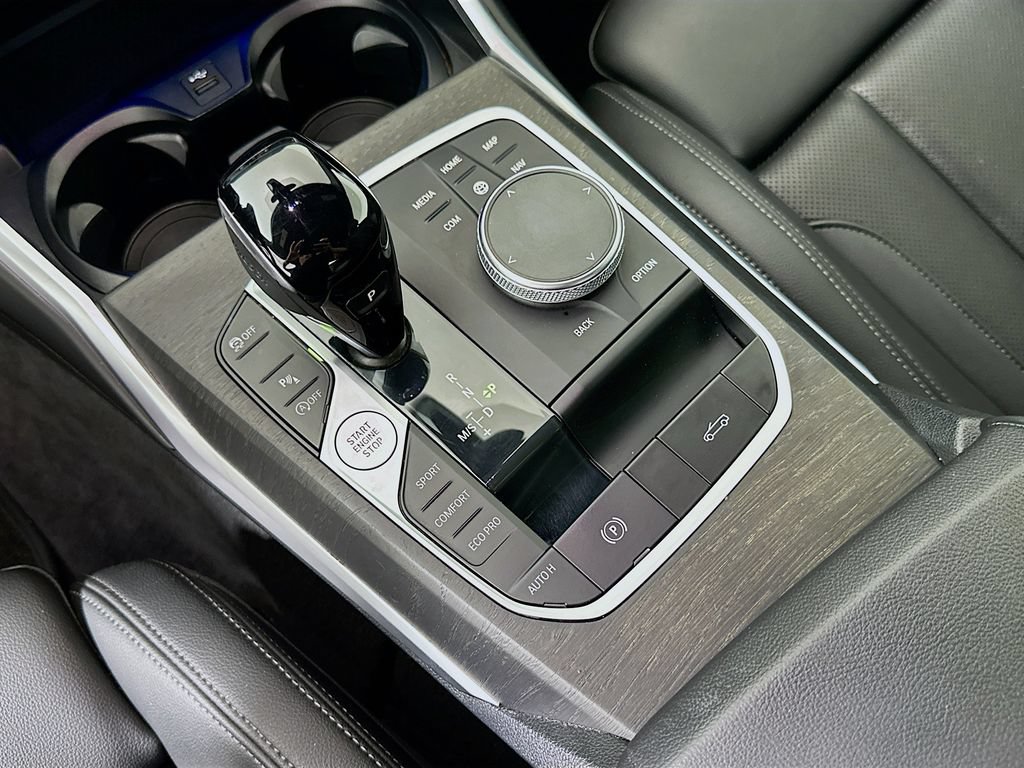 Used 2023 BMW 430i Convertible w/ Premium Package RWD image 17