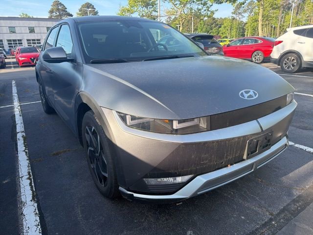 Used 2024 Hyundai Ioniq 5 SEL RWD image 1