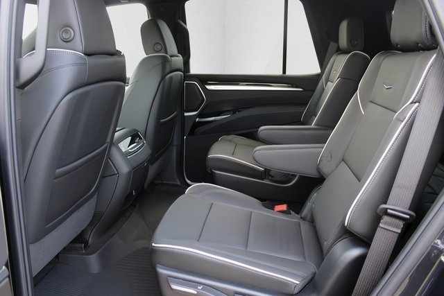 New 2025 Cadillac Escalade Premium Luxury w/ LPO, Floor Liner Package image 20