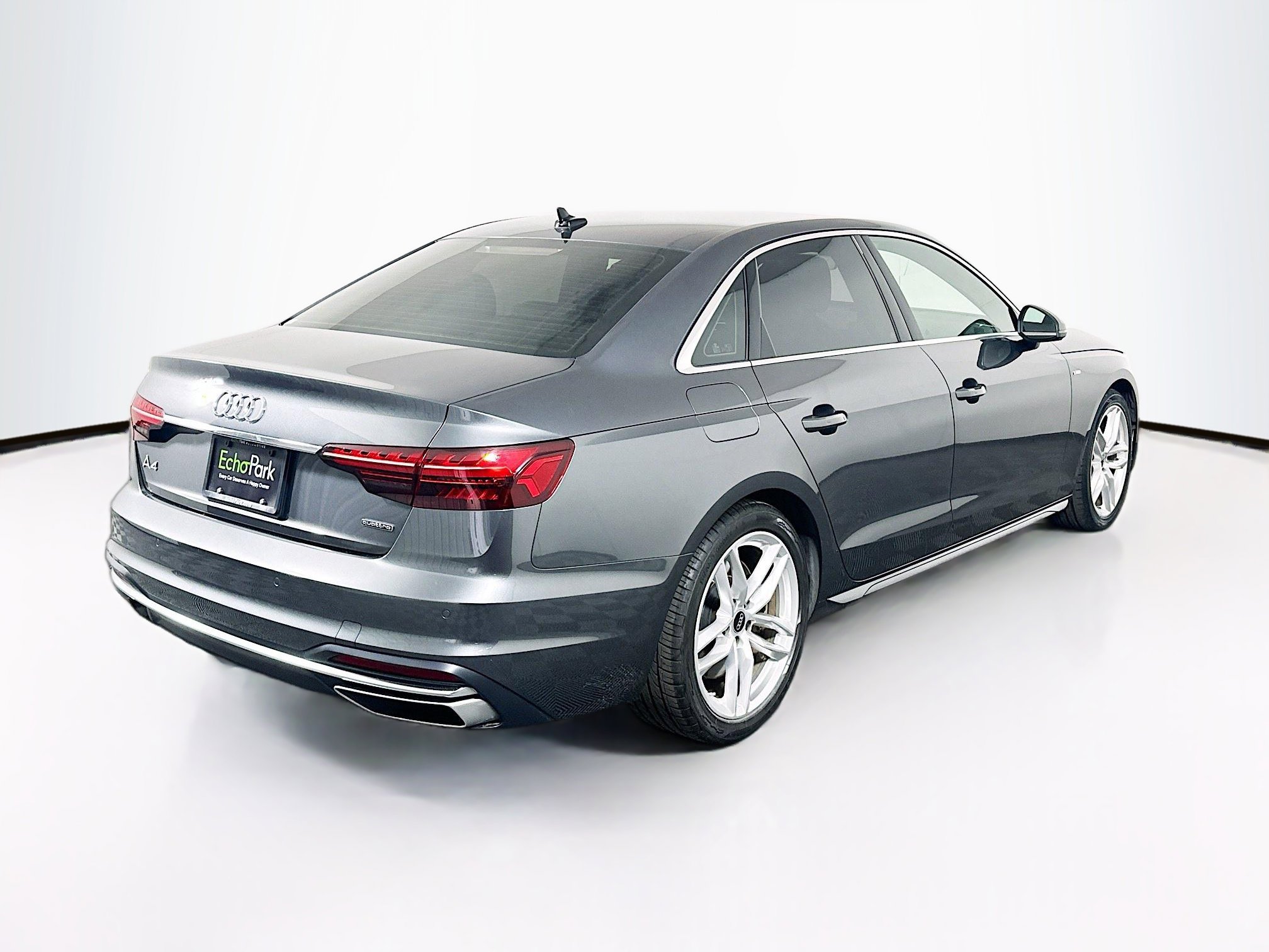 Used 2022 Audi A4 2.0T Premium Plus w/ Premium Plus Package AWD/4WD image 9