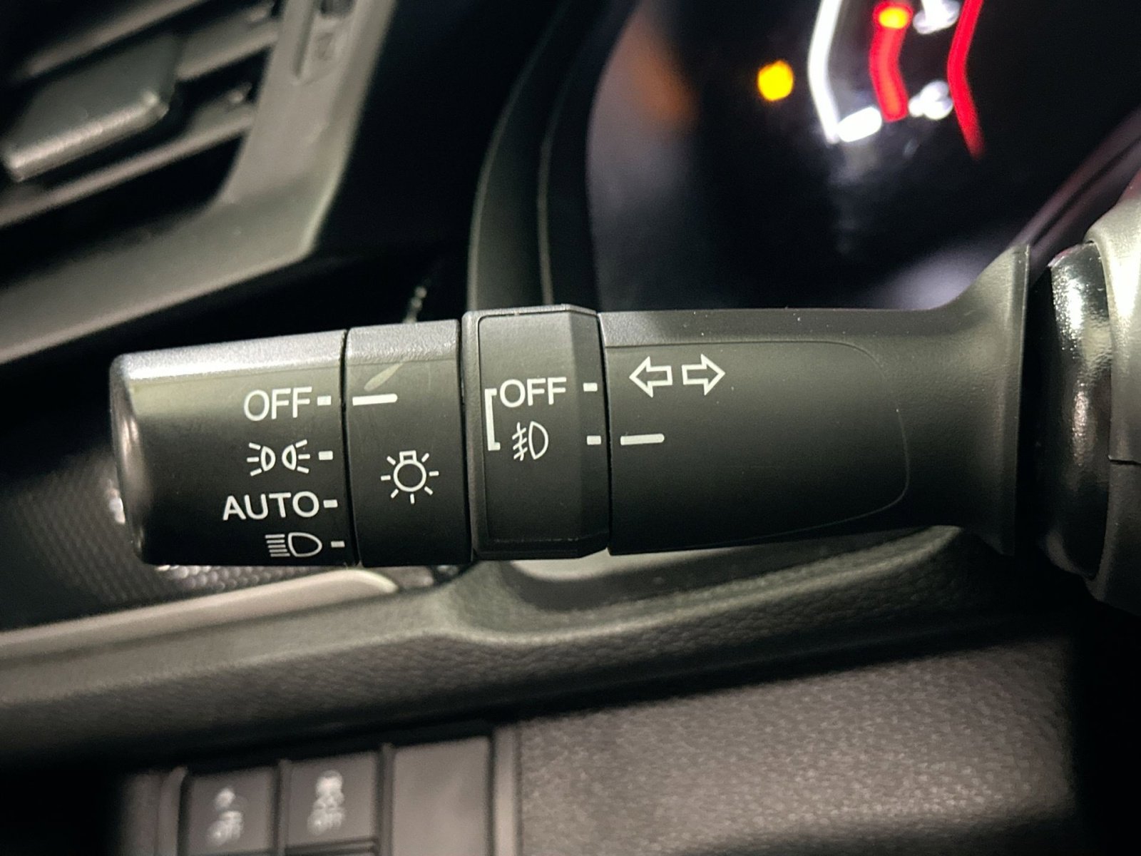 Used 2020 Honda Civic Sport image 27