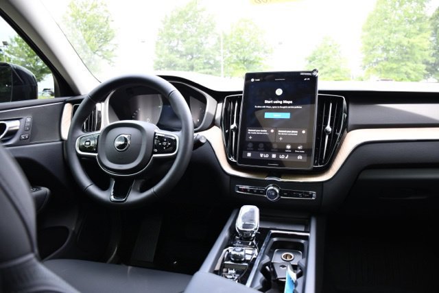New 2026 Volvo XC60 B5 Plus w/ Climate Package AWD/4WD image 21