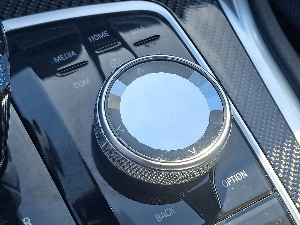 Certified 2023 BMW X6 M50i w/ Executive Package image 27