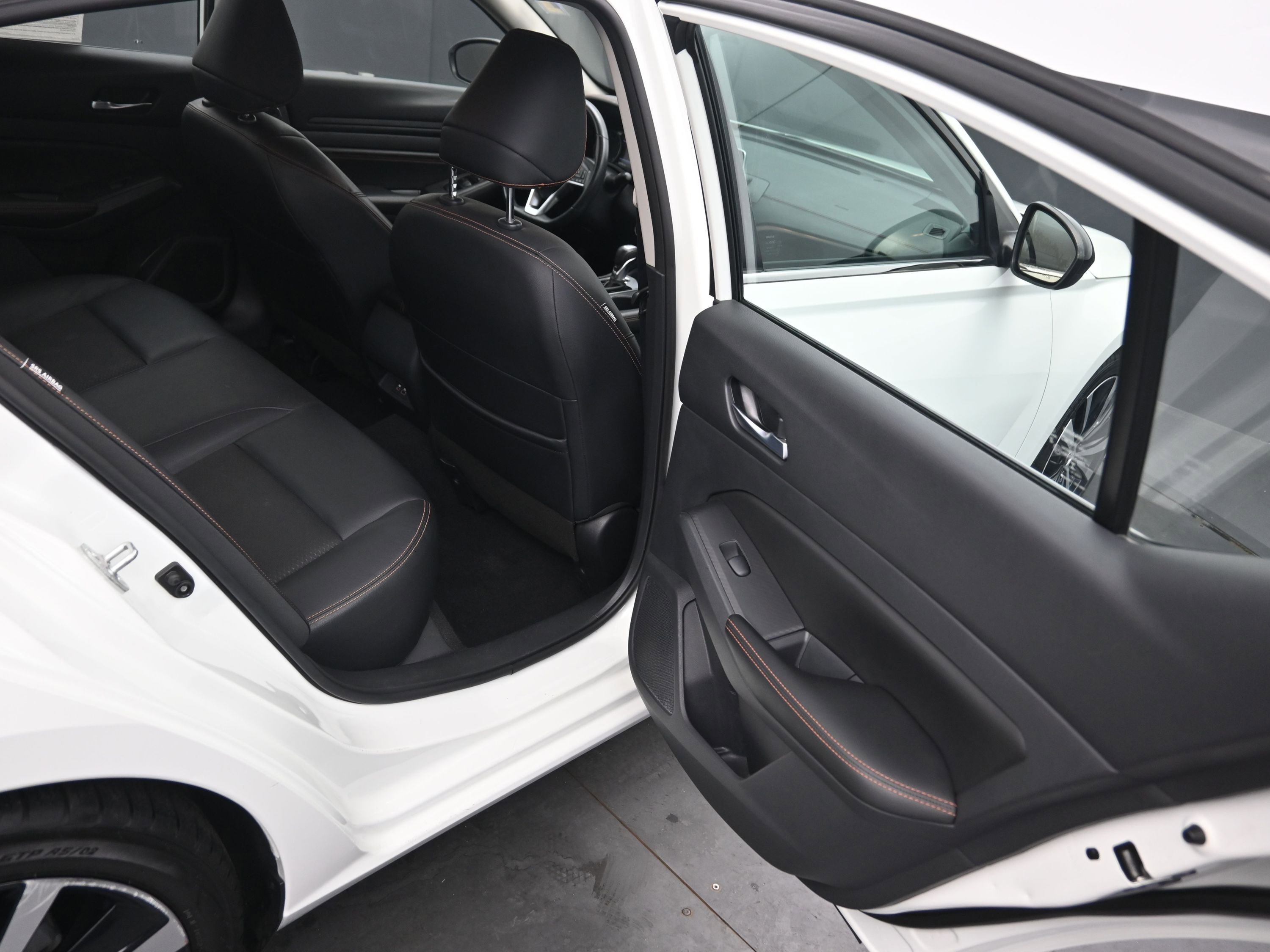 Used 2022 Nissan Altima 2.5 SR image 10