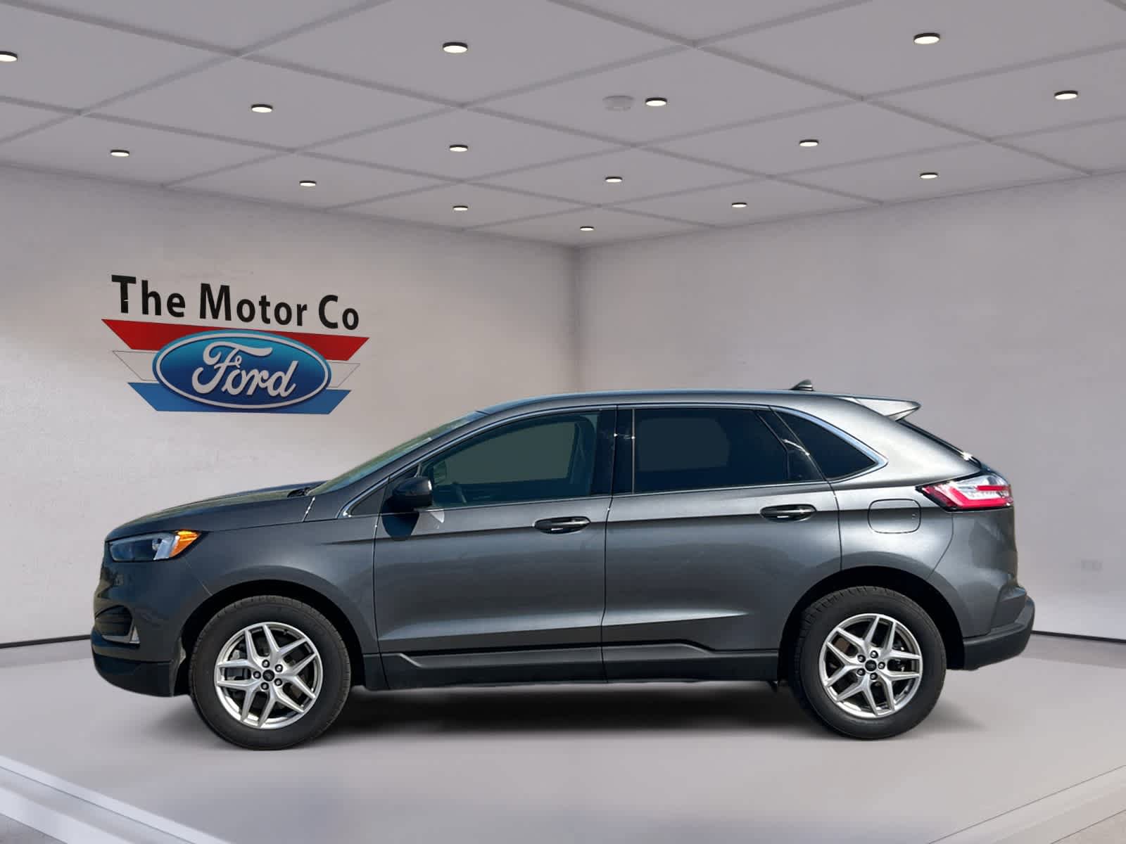 Used 2024 Ford Edge SEL w/ Convenience Package AWD/4WD image 8