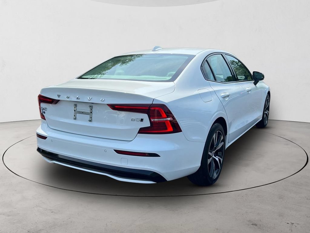 Certified 2025 Volvo S60 B5 Core AWD/4WD image 5