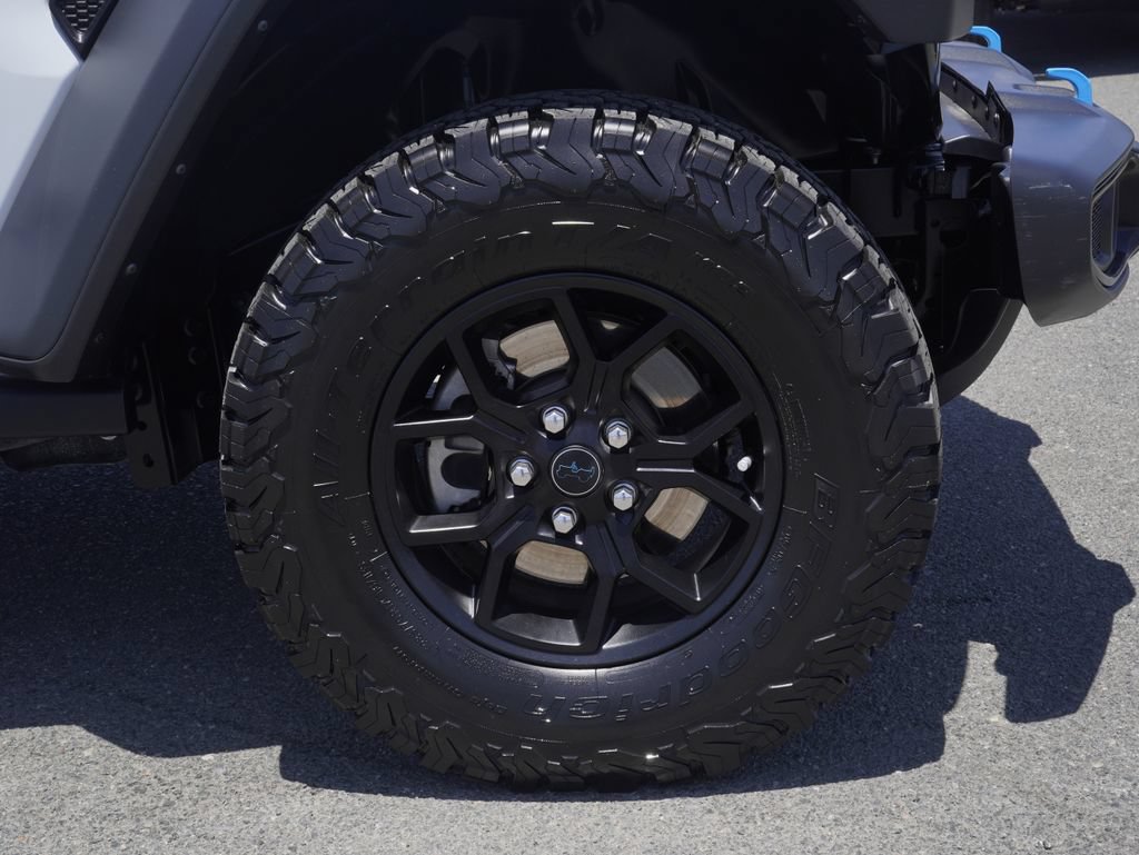 Used 2024 Jeep Wrangler Unlimited AWD/4WD image 10
