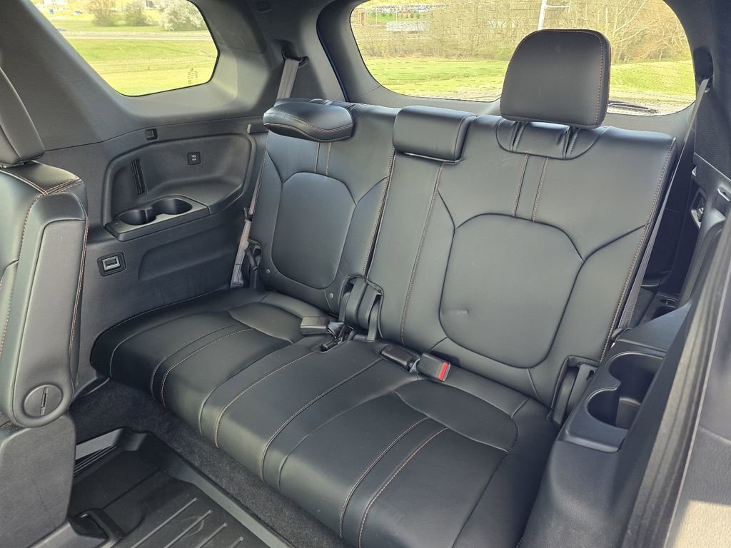 Used 2024 Honda Pilot TrailSport image 10