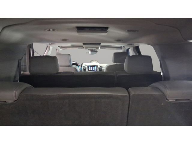 Used 2017 Chevrolet Suburban LT AWD/4WD image 23