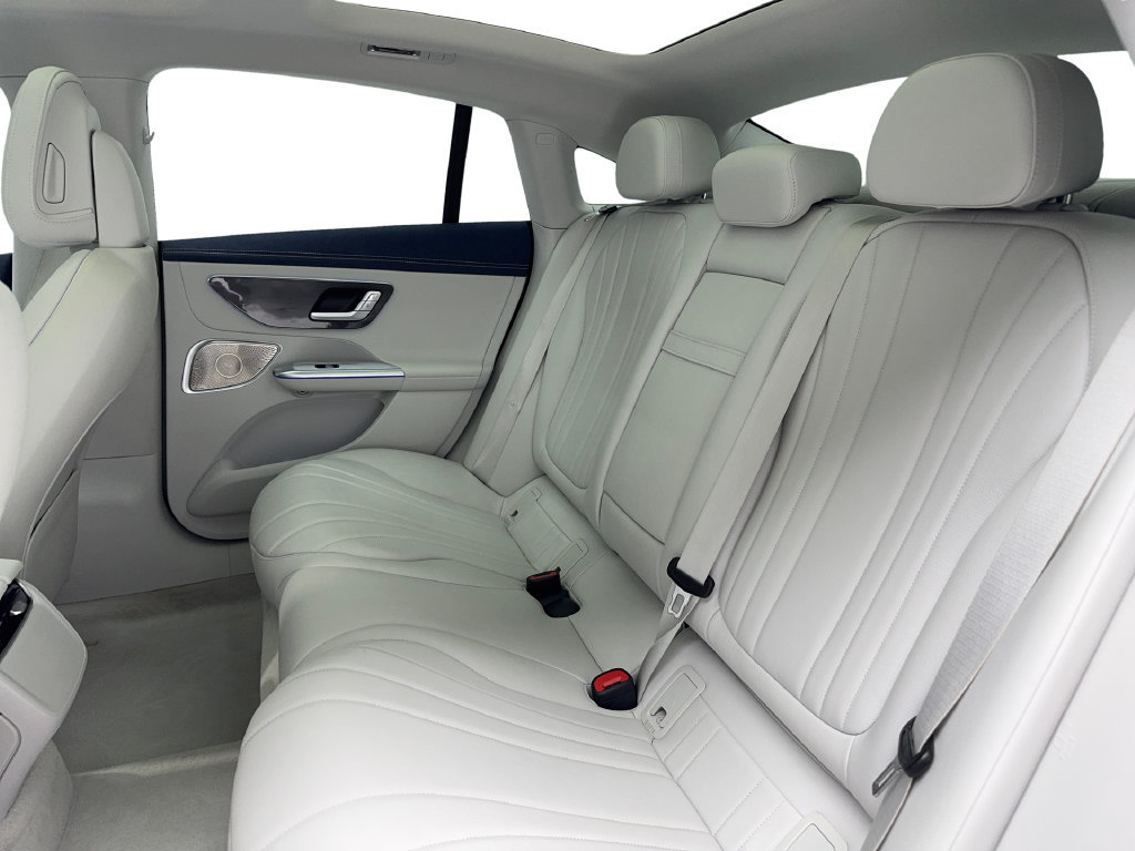 Used 2024 Mercedes-Benz EQE 350+ 4MATIC Sedan image 23