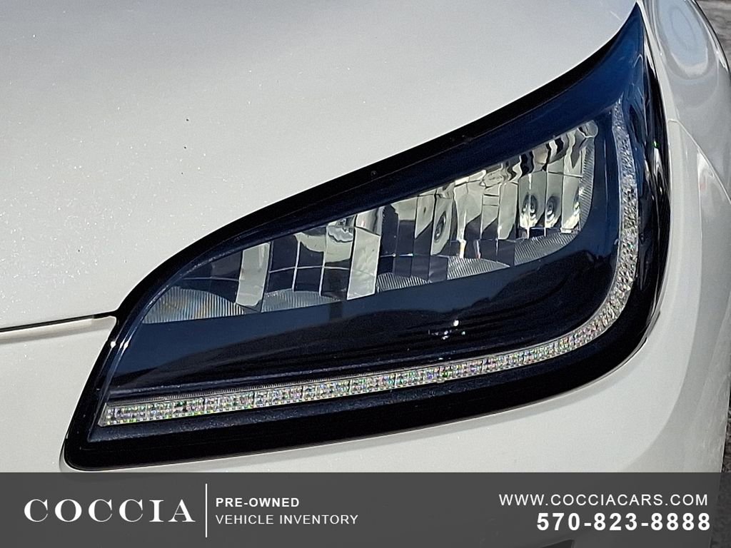 Used 2020 Lincoln Corsair Reserve w/ Elements Package image 9