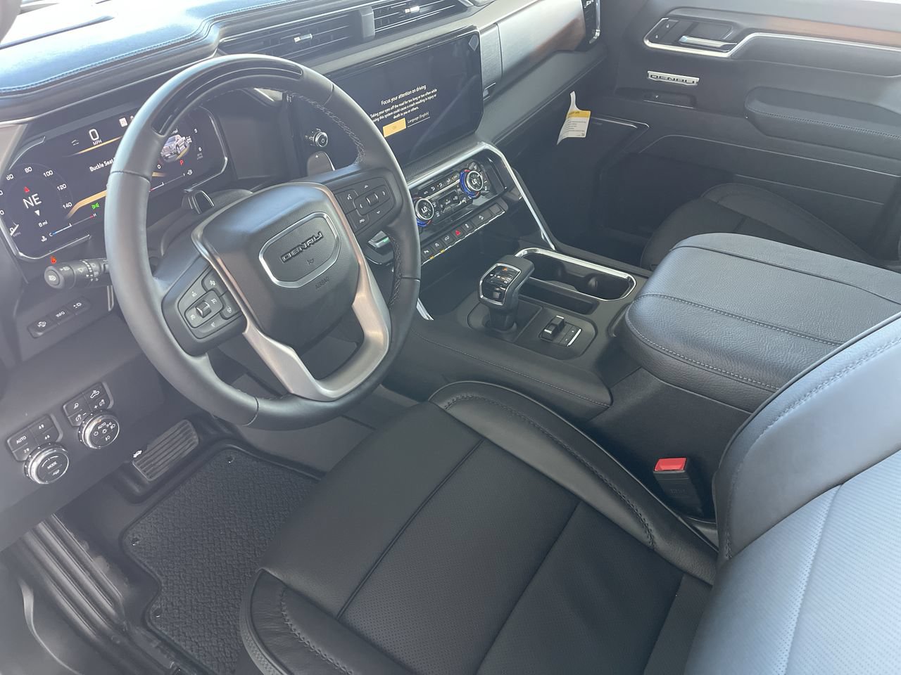 New 2026 GMC Sierra 1500 Denali w/ Technology Package AWD/4WD image 10