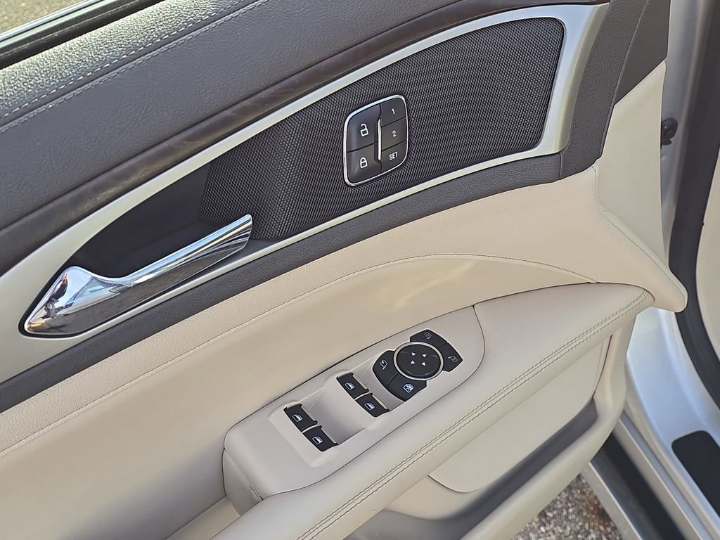 Used 2017 Lincoln MKZ Select w/ Select Plus Package image 25