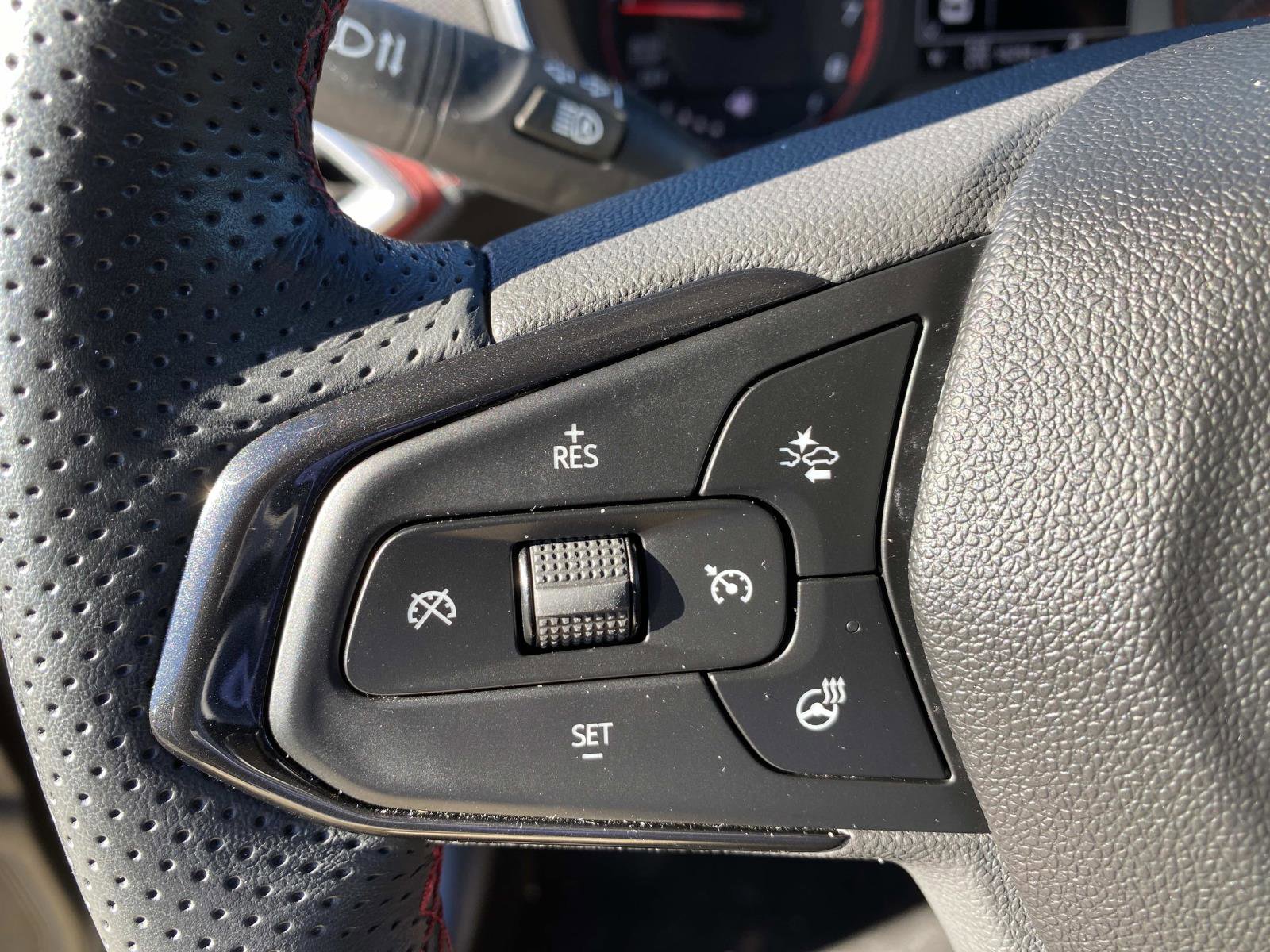 Used 2023 Chevrolet TrailBlazer RS image 18