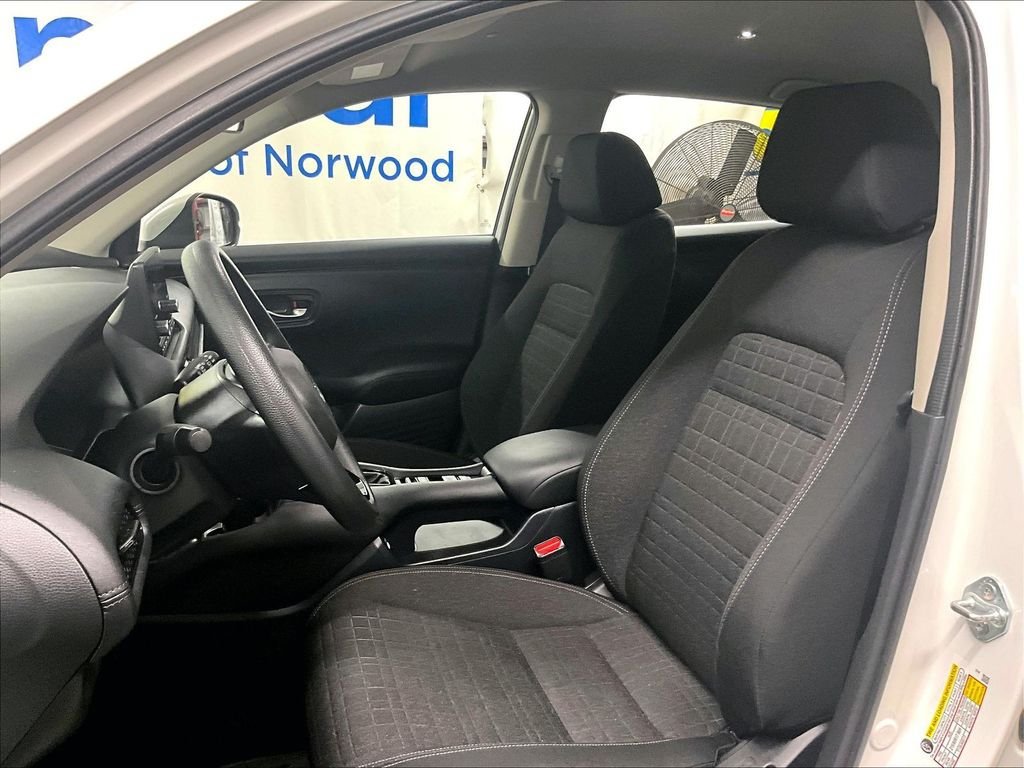 Used 2023 Honda HR-V LX image 10