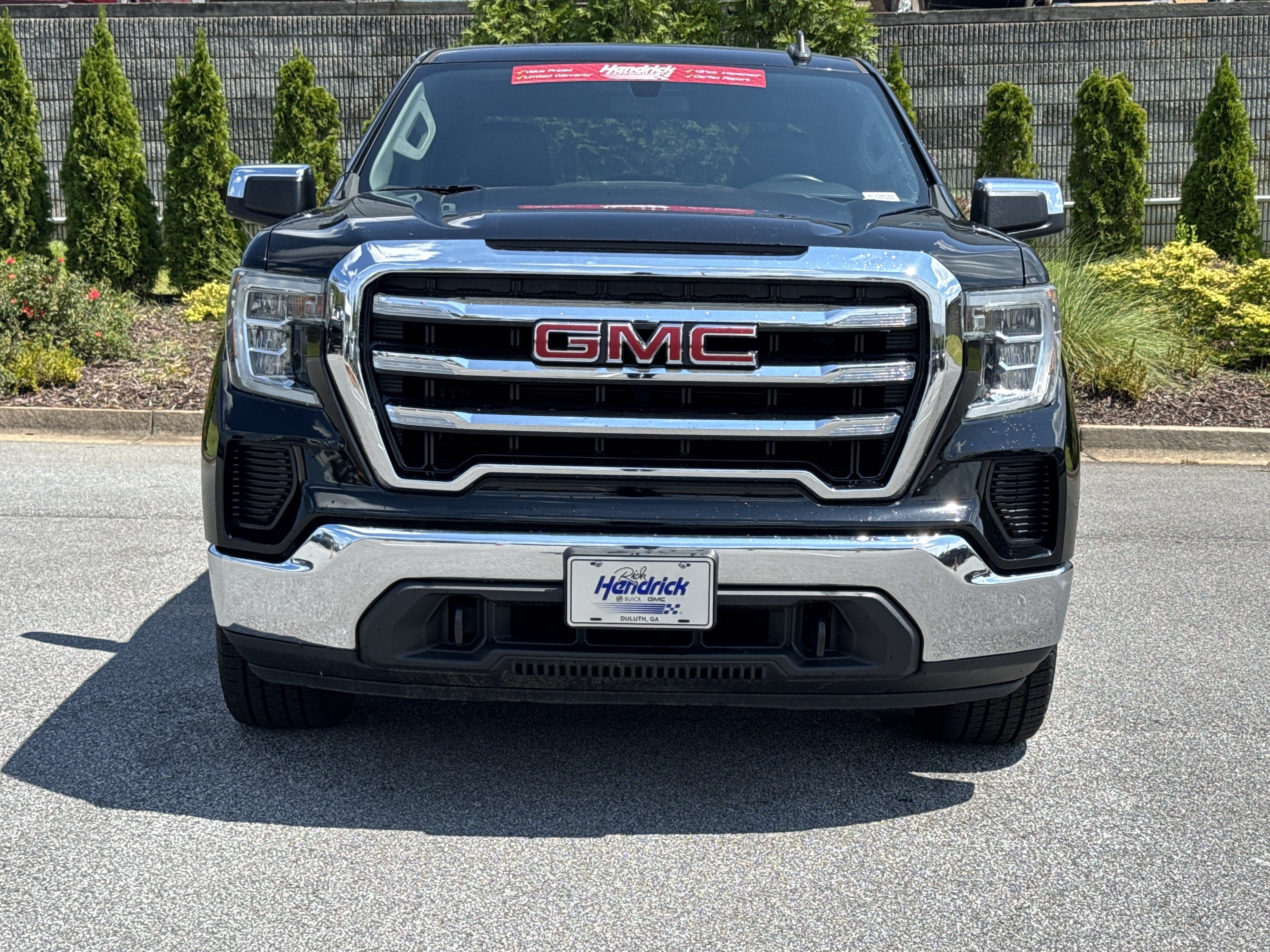 Used 2020 GMC Sierra 1500 SLE w/ SLE Value Package AWD/4WD image 3
