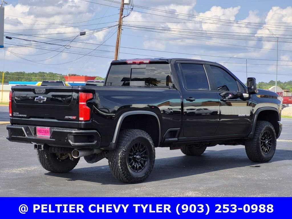 Used 2024 Chevrolet Silverado 2500 ZR2 w/ Technology Package AWD/4WD image 6