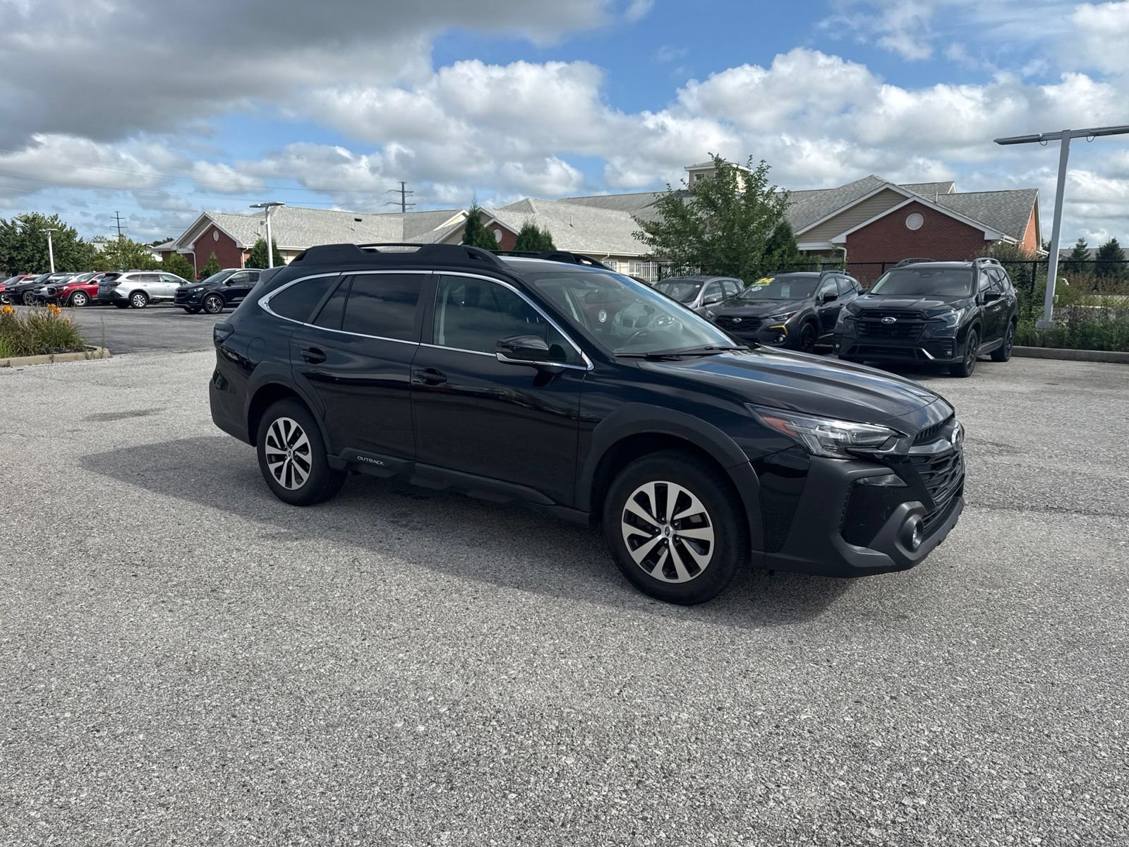 Certified 2024 Subaru Outback Premium AWD/4WD image 8