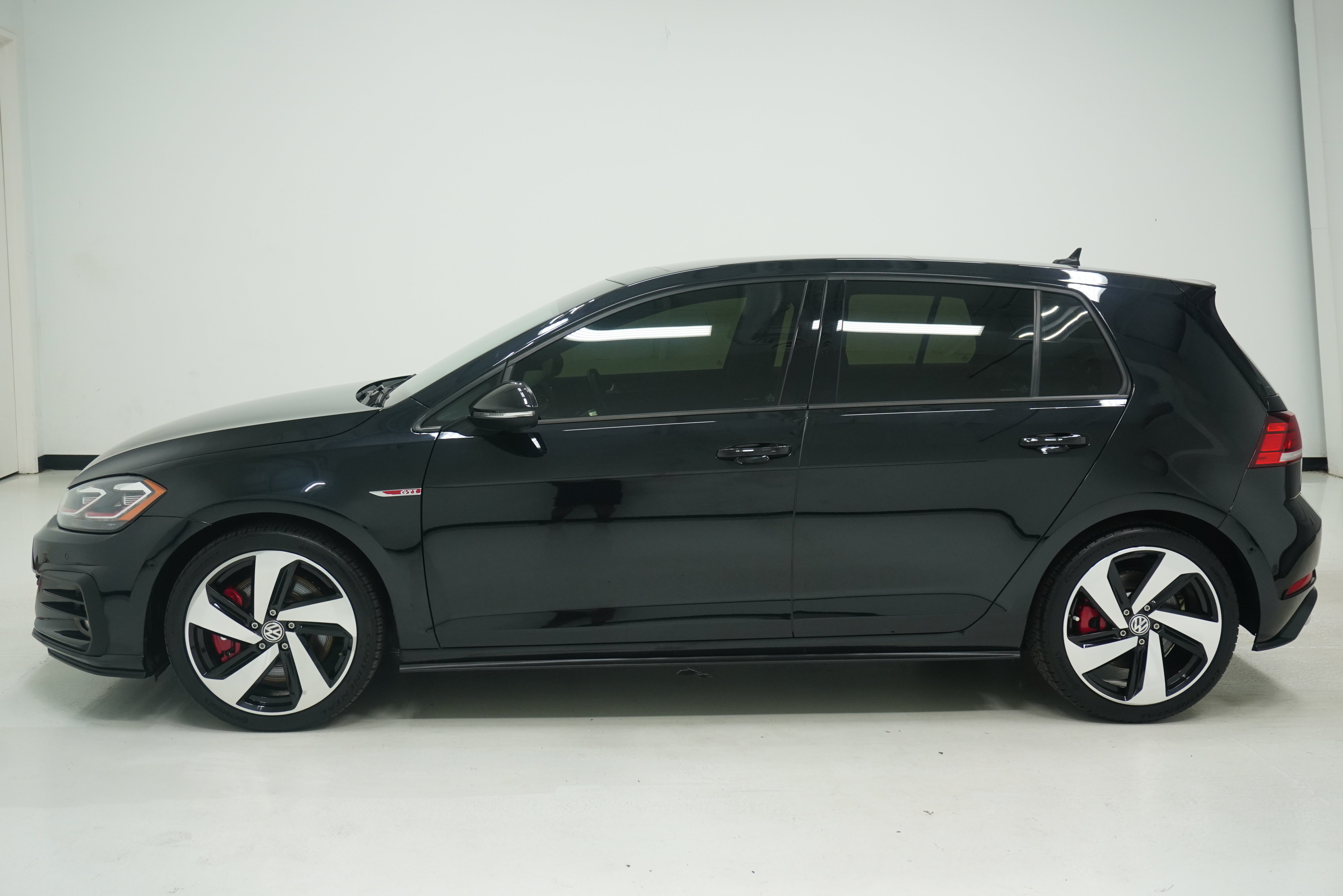 Used 2018 Volkswagen GTI Autobahn FWD image 7