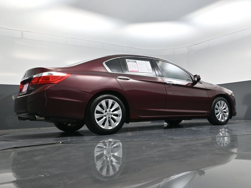 Used 2013 Honda Accord Touring image 19