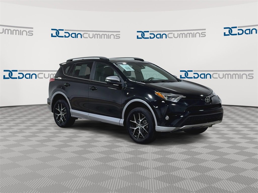 Used 2018 Toyota RAV4 SE w/ Power Extra Value Package image 2