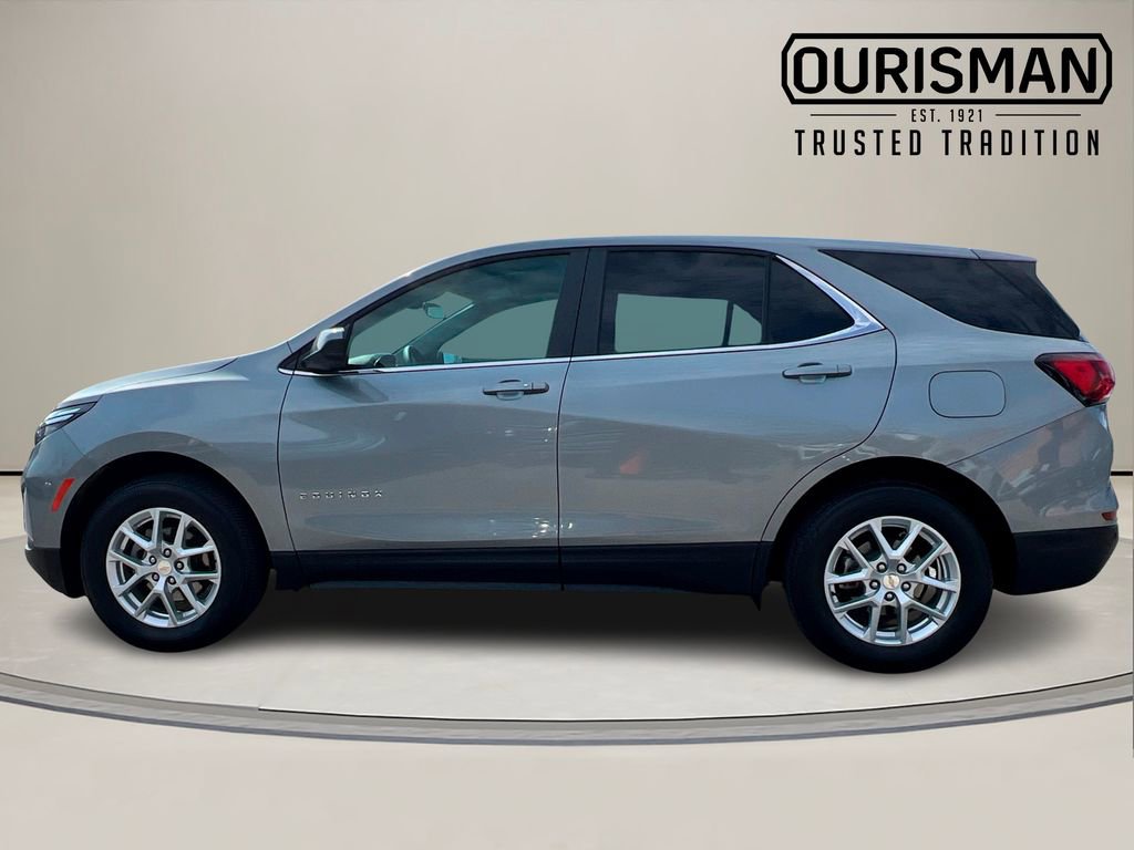 Used 2023 Chevrolet Equinox LT image 3