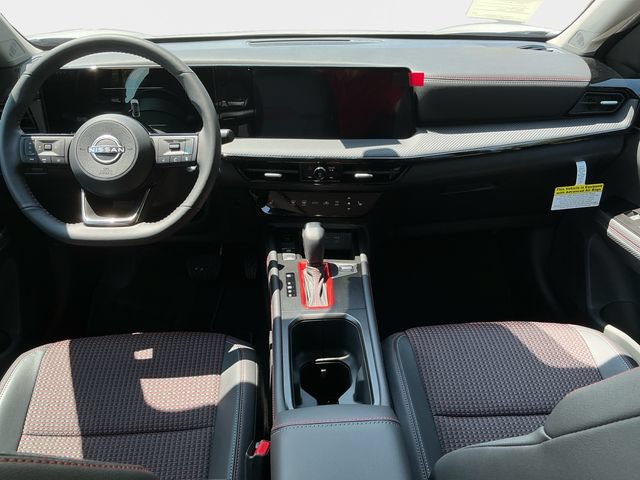 New 2026 Nissan Kicks SR w/ SR Premium Package AWD/4WD image 12