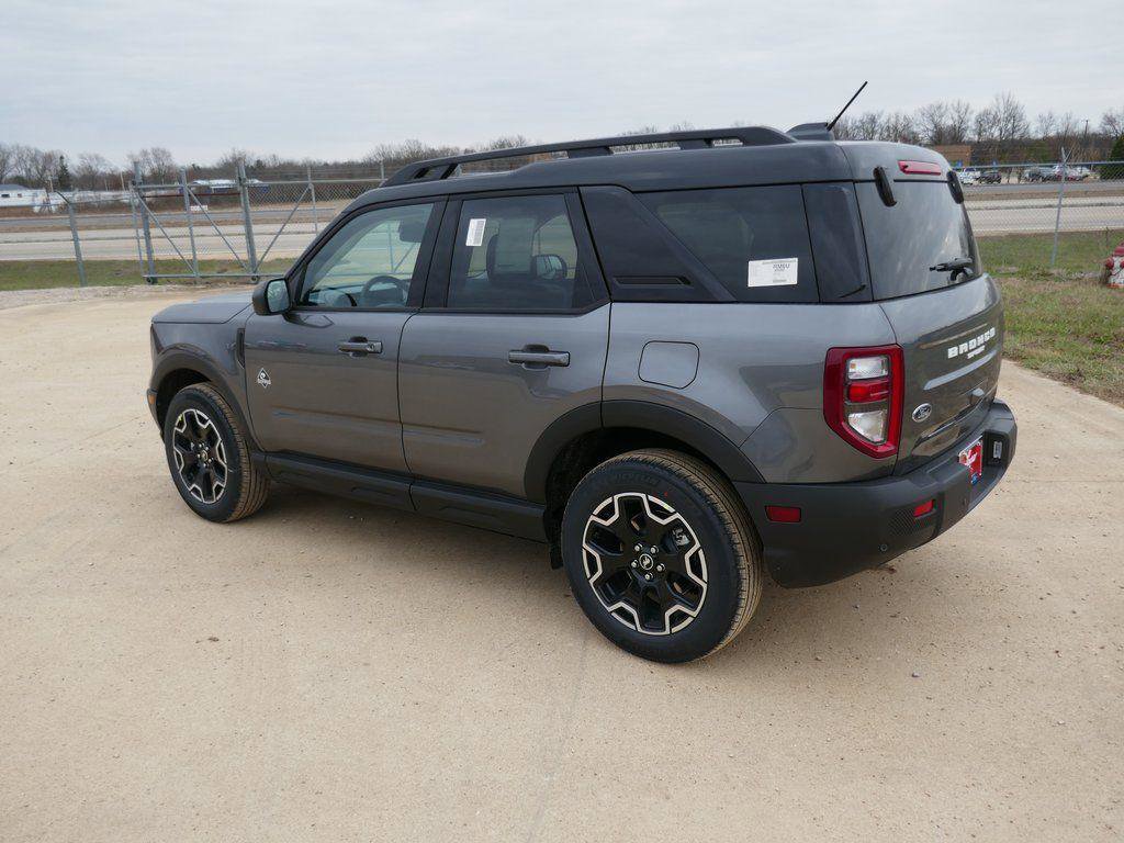 New 2025 Ford Bronco Sport Outer Banks image 7