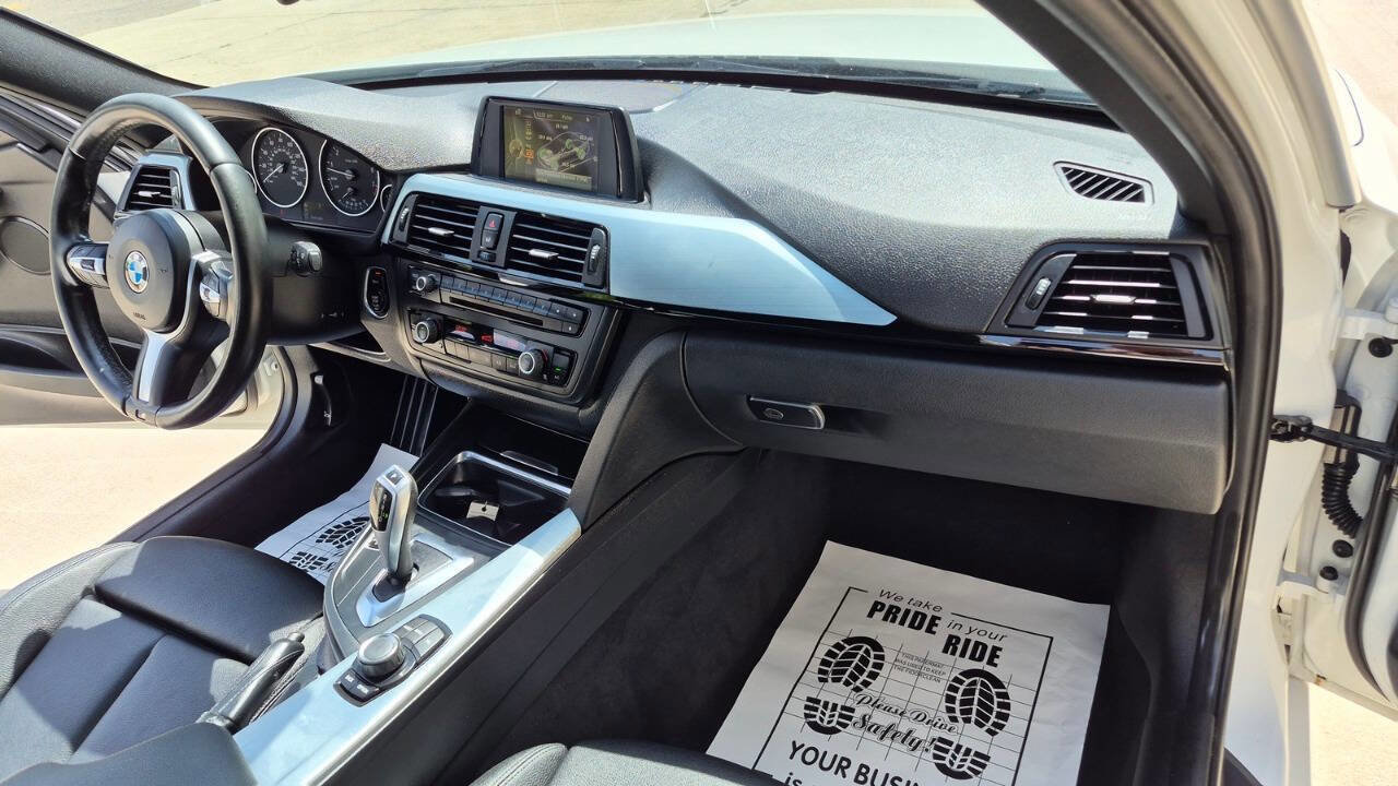 Used 2015 BMW 320i Sedan RWD image 55