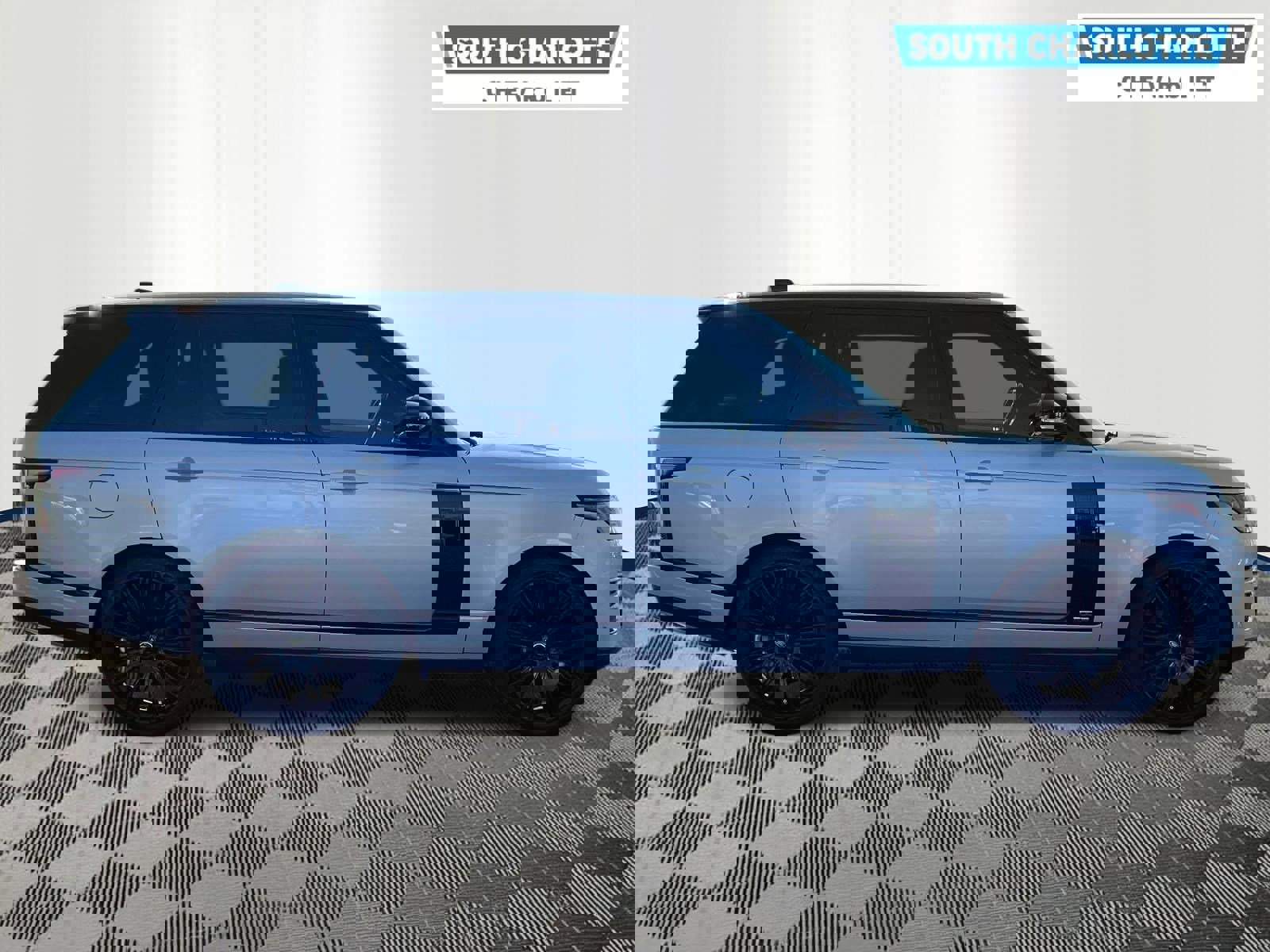 Used 2020 Land Rover Range Rover Long Wheelbase HSE image 4