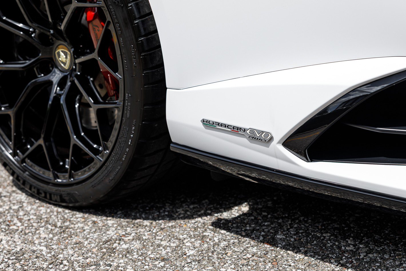 Used 2021 Lamborghini Huracan EVO image 41