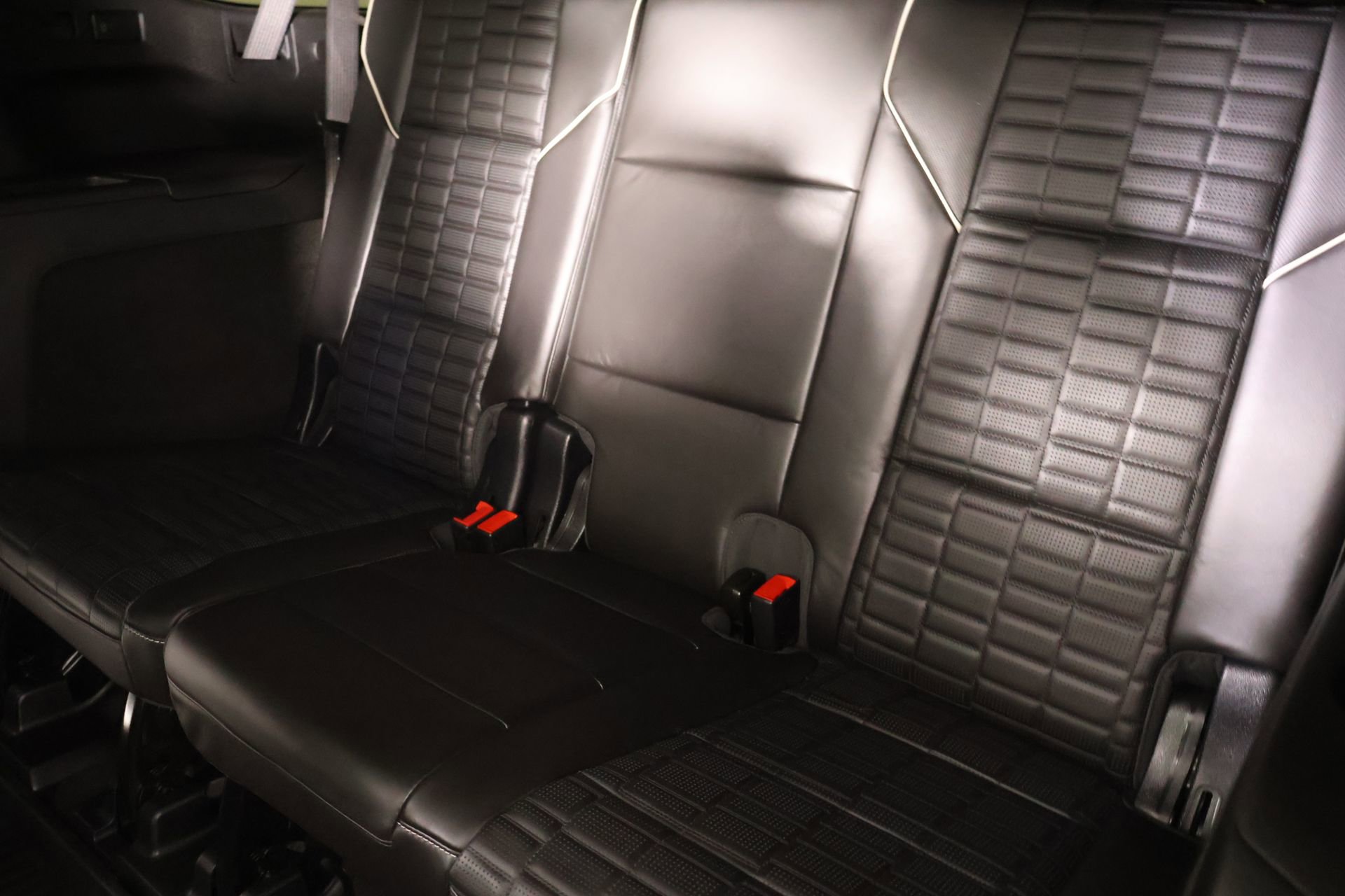 Used 2024 Cadillac Escalade ESV Sport Platinum AWD/4WD image 13