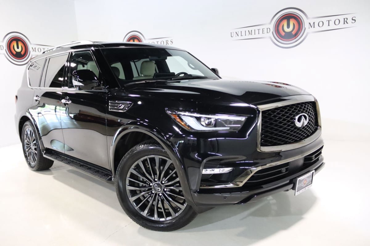 Used 2024 INFINITI QX80 Sensory AWD/4WD image 7