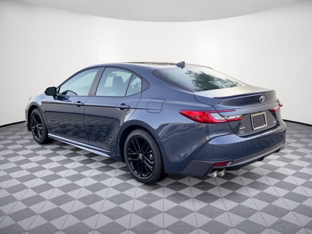Used 2026 Toyota Camry SE FWD image 3