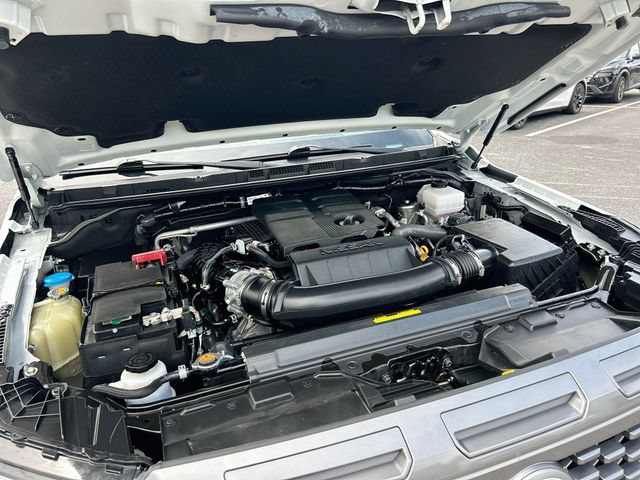 Certified 2025 Nissan Frontier SV RWD image 27