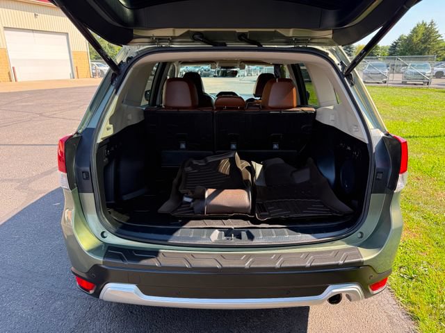 Used 2019 Subaru Forester Touring AWD/4WD image 3