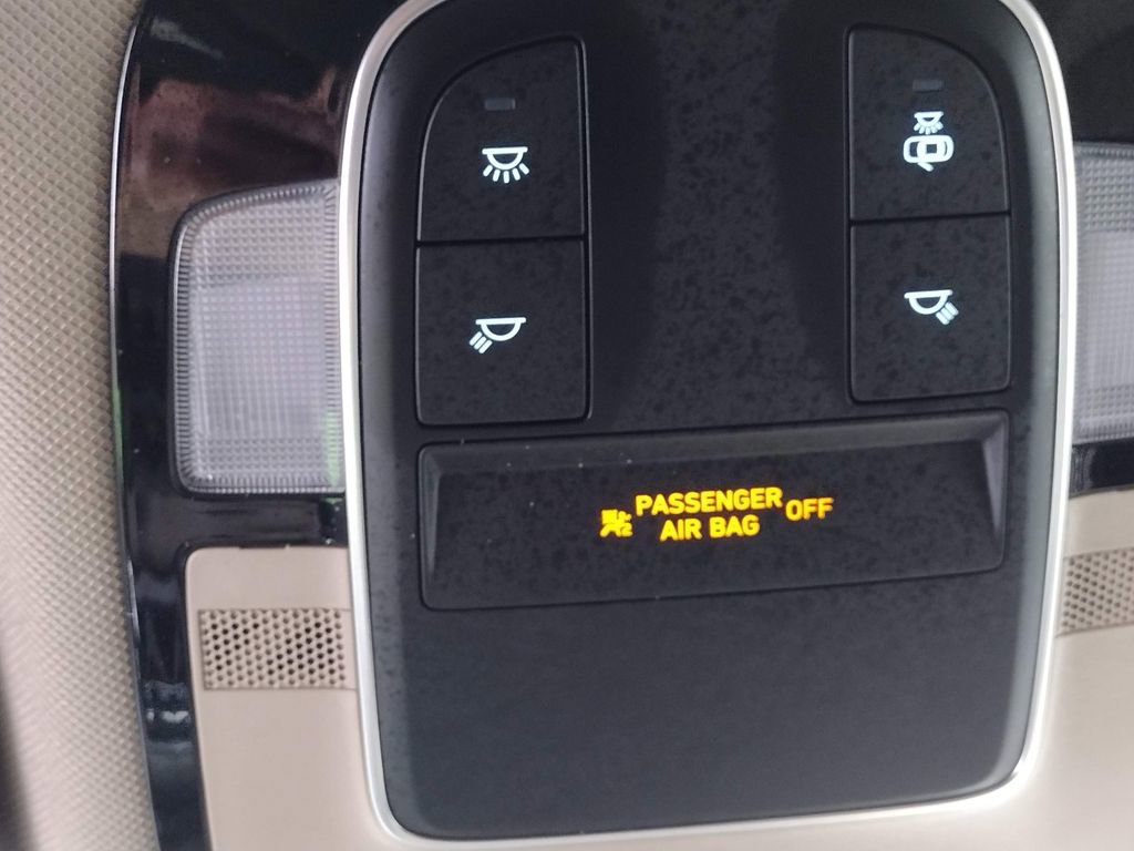 Certified 2023 Hyundai Santa Fe SE image 29