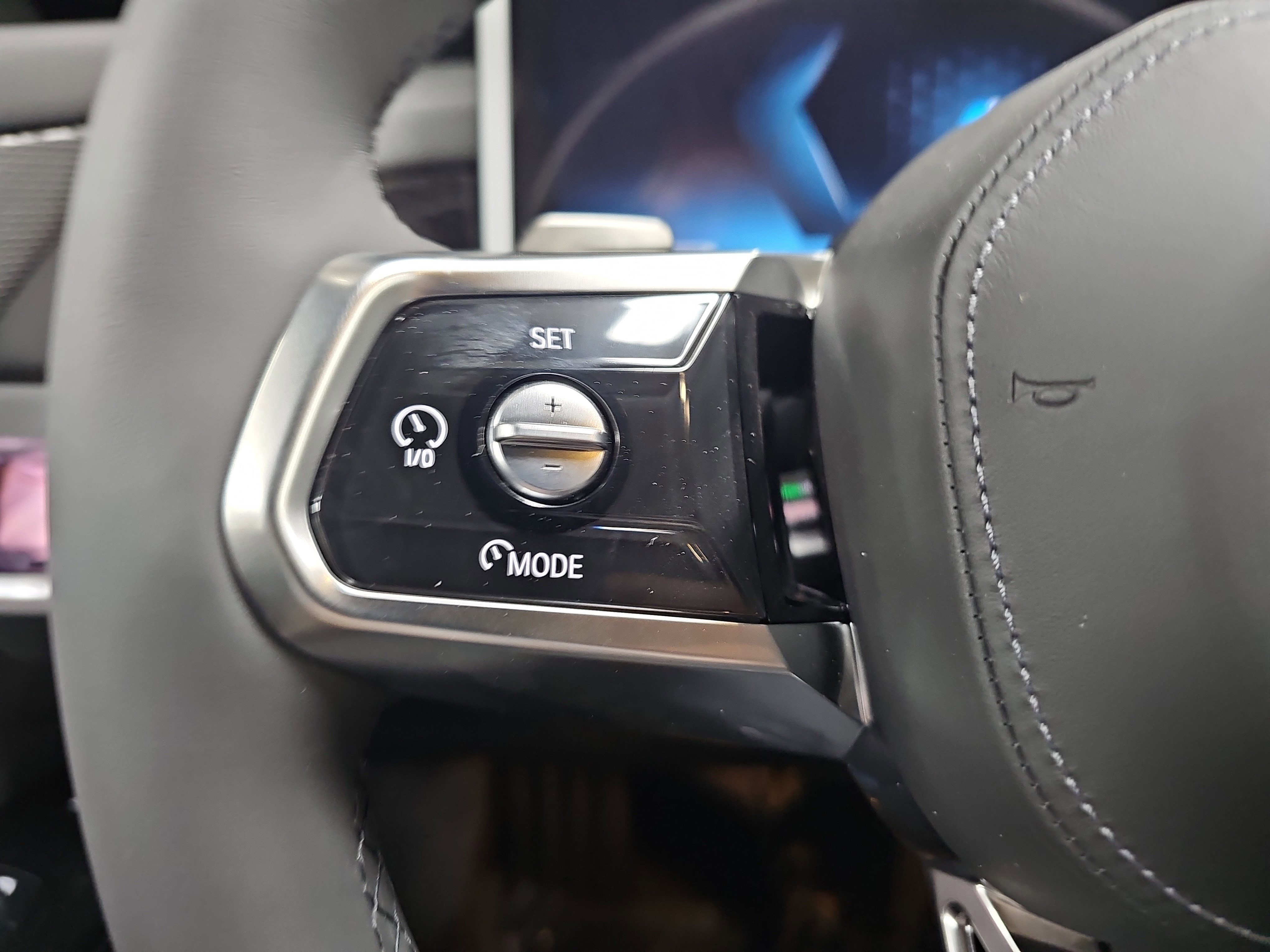 New 2026 BMW i7 eDrive50 w/ Executive Package image 18