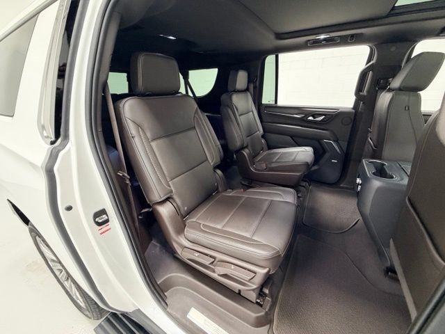 Certified 2022 GMC Yukon XL Denali w/ Denali Premium Package AWD/4WD image 29