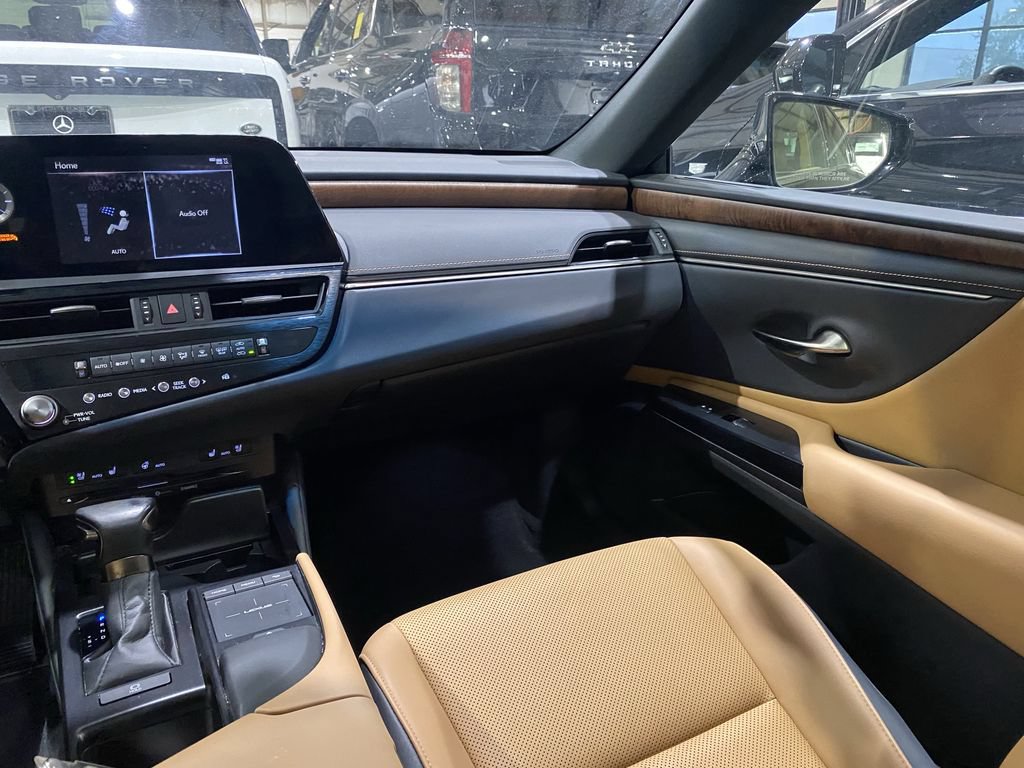 Used 2022 Lexus ES 350 w/ Premium Package FWD image 4